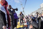 Arrestan a un alcalde de EE. UU. por allanar centro de detención de Servicio de Inmigración