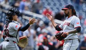 Emmanuel Clase llega a 15 rescates; Devers pega doble en revés de los Gigantes