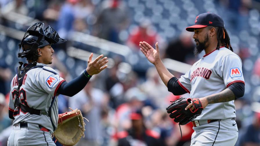 Emmanuel Clase llega a 15 rescates; Devers pega doble en revés de los Gigantes