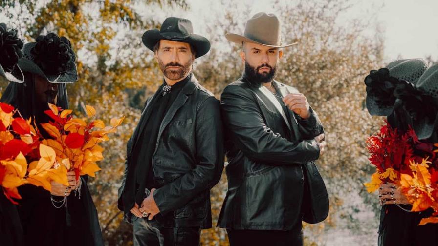 Los méxicanos Carín León y Alejandro Fernández unen sus voces en Me está doliendo Los méxicanos Carín León y Alejandro Fernández unen sus voces en Me está doliendo