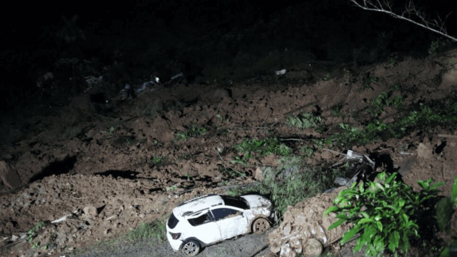 Al menos siete muertos por deslizamiento de tierra en departamento colombiano de Antioquia Al menos siete muertos por deslizamiento de tierra en departamento colombiano de Antioquia