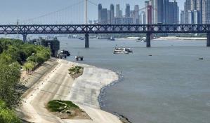 Varias regiones chinas afrontan sequías tras una prolongada falta de precipitaciones Varias regiones chinas afrontan sequías tras una prolongada falta de precipitaciones