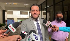 En lo que va del 2026, tres legisladores rompen con los partidos que los llevaron al Congreso