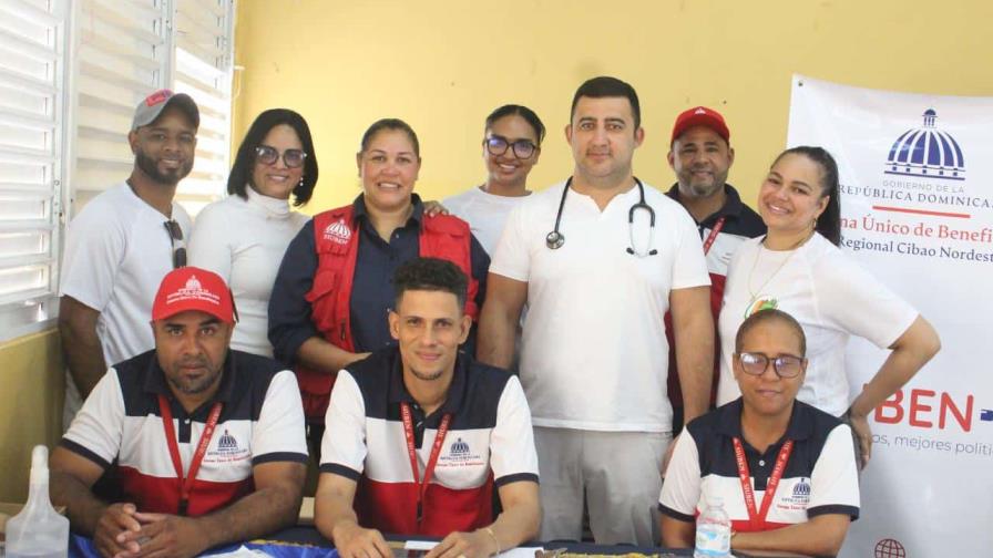Fundación Unidos por Salcedo realizan operativo médico en Blanco Arriba Fundación Unidos por Salcedo realizan operativo médico en Blanco Arriba