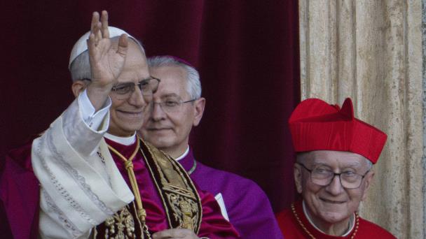 ¿Qué evoca el nombre León para la iglesia católica?