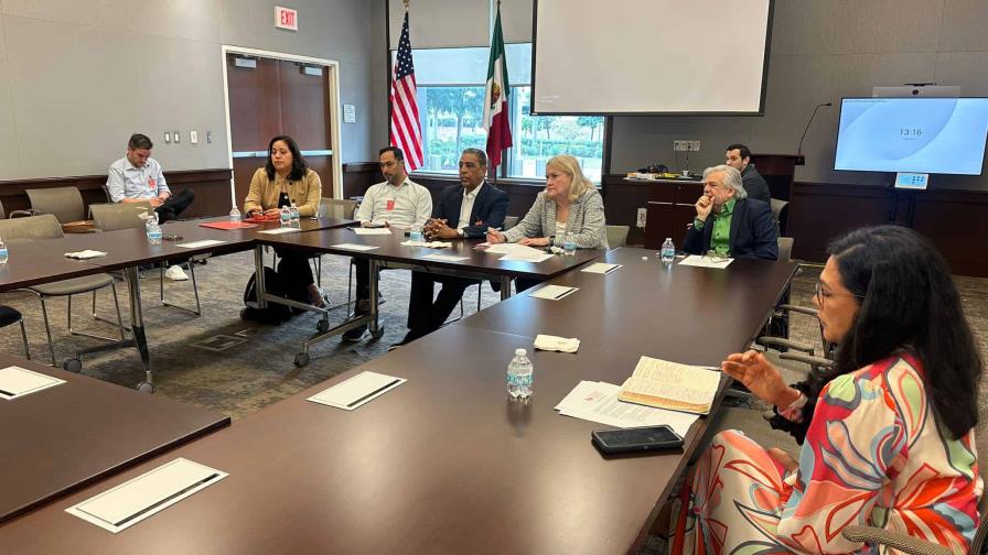 Adriano Espaillat viaja a México para denunciar políticas migratorias de Trump Adriano Espaillat viaja a México para denunciar políticas migratorias de Trump