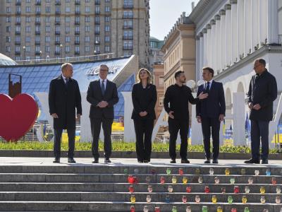 Ucrania y sus aliados presionan para un cese del fuego