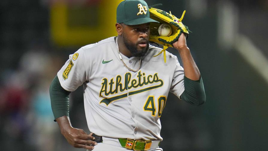 Severino, lanzador de los Atléticos, se prepara para 1er duelo contra su excompañero Judge Severino, lanzador de los Atléticos, se prepara para 1er duelo contra su excompañero Judge