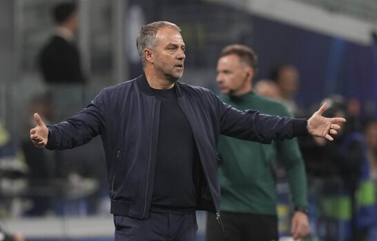 Flick espera contar con Lamine Yamal para Valencia tras sufrir un golpe