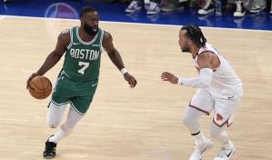 Celtics aplastan a Knicks y reducen ventaja de Nueva York a 2-1 en semifinales del Este