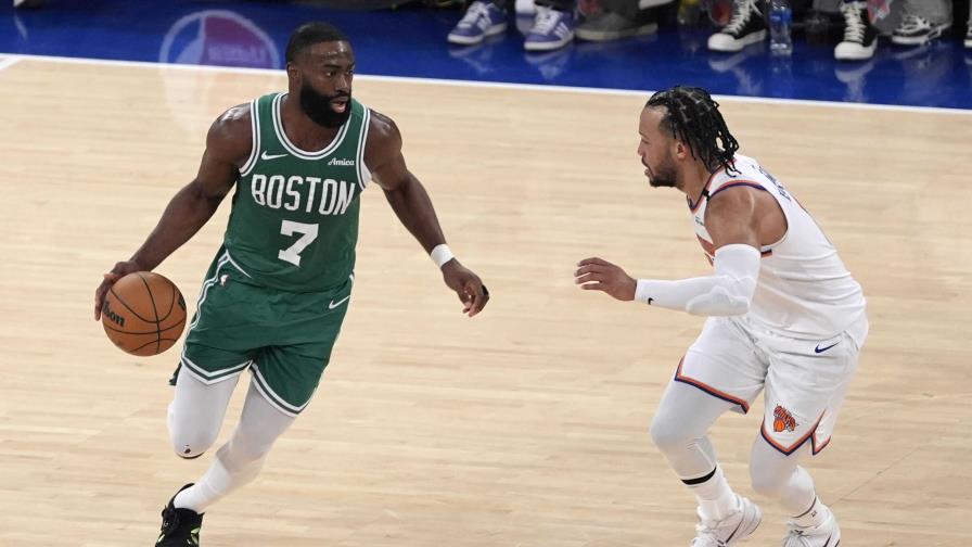 Celtics aplastan a Knicks y reducen ventaja de Nueva York a 2-1 en semifinales del Este Celtics aplastan a Knicks y reducen ventaja de Nueva York a 2-1 en semifinales del Este