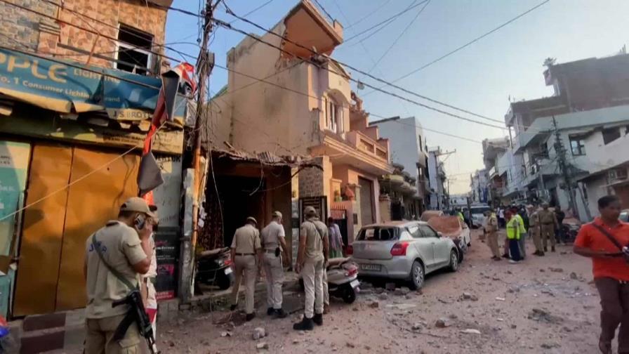 India y Pakistán se acusan de violar el alto al fuego en un enfrentamiento nocturno India y Pakistán se acusan de violar el alto al fuego en un enfrentamiento nocturno