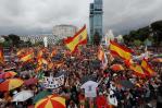 Miles de personas piden en Madrid la dimisión de Pedro Sánchez