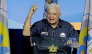 Expresidente Martinelli viaja asilado a Colombia al dejar embajada de Nicaragua en Panamá Expresidente Martinelli viaja asilado a Colombia al dejar embajada de Nicaragua en Panamá