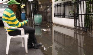 Inundaciones: el calvario de la calle Guarocuya en El Millón