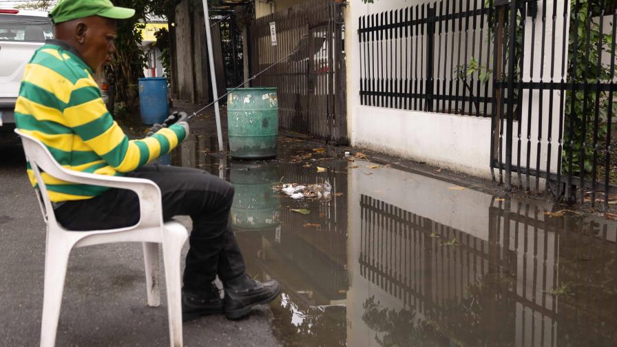 Inundaciones: el calvario de la calle Guarocuya en El Millón Inundaciones: el calvario de la calle Guarocuya en El Millón