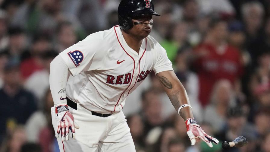 Devers azota la liga con el madero mientras se define cambio de posición Devers azota la liga con el madero mientras se define cambio de posición