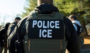 Agentes migratorios fingieron ser trabajadores para entrar a casa de indocumentado