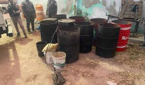 La Policía desmantela fábrica de ron adulterado en Cabral, Barahona