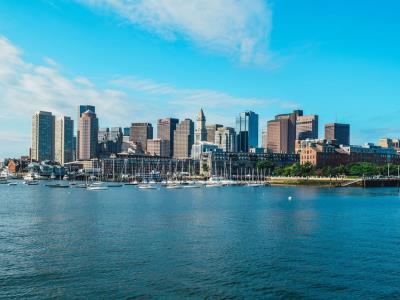 Dominicanos en Boston son más propensos a ser dueños de negocios