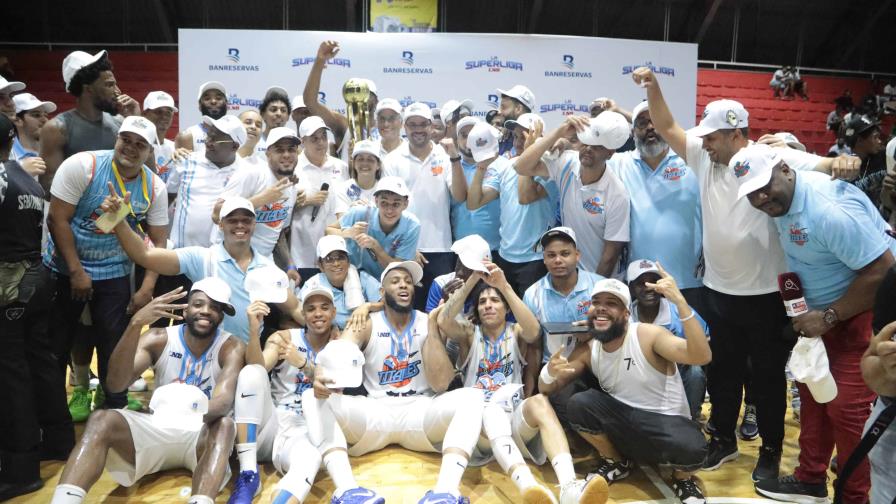 El campeonato de la LNB comienza hoy; los Titanes buscarán igualar hazaña de dos equipos El campeonato de la LNB comienza hoy; los Titanes buscarán igualar hazaña de dos equipos
