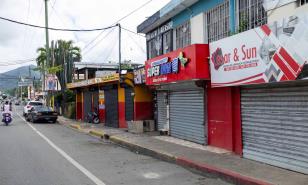 Residentes de Villa Altagracia levantan paro por aumento del peaje