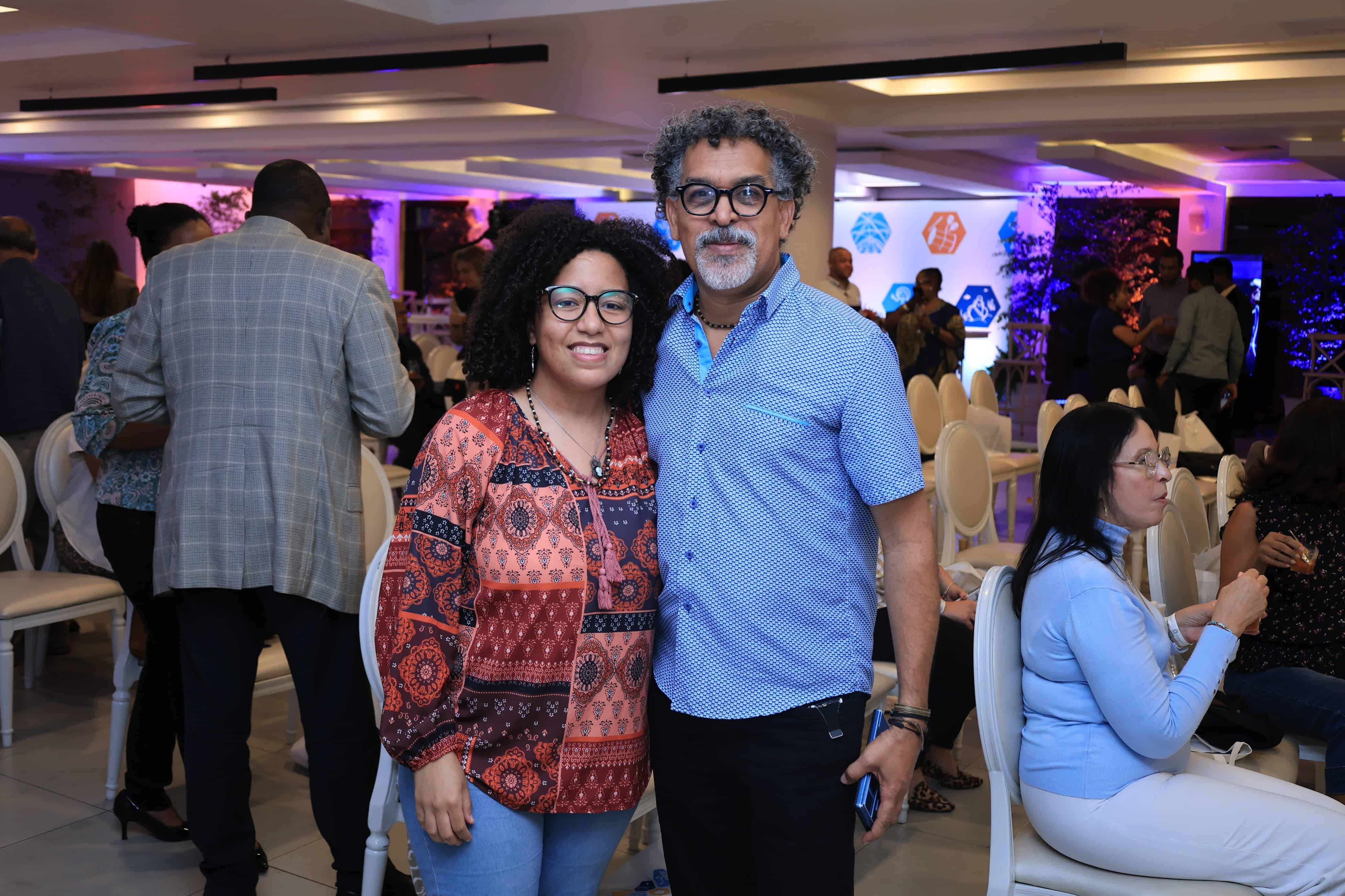 Jerelee De La Rosa y Edis Sánchez. 