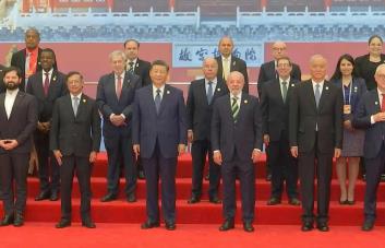Xi tiende la mano a América Latina en tiempos de confrontación y proteccionismo