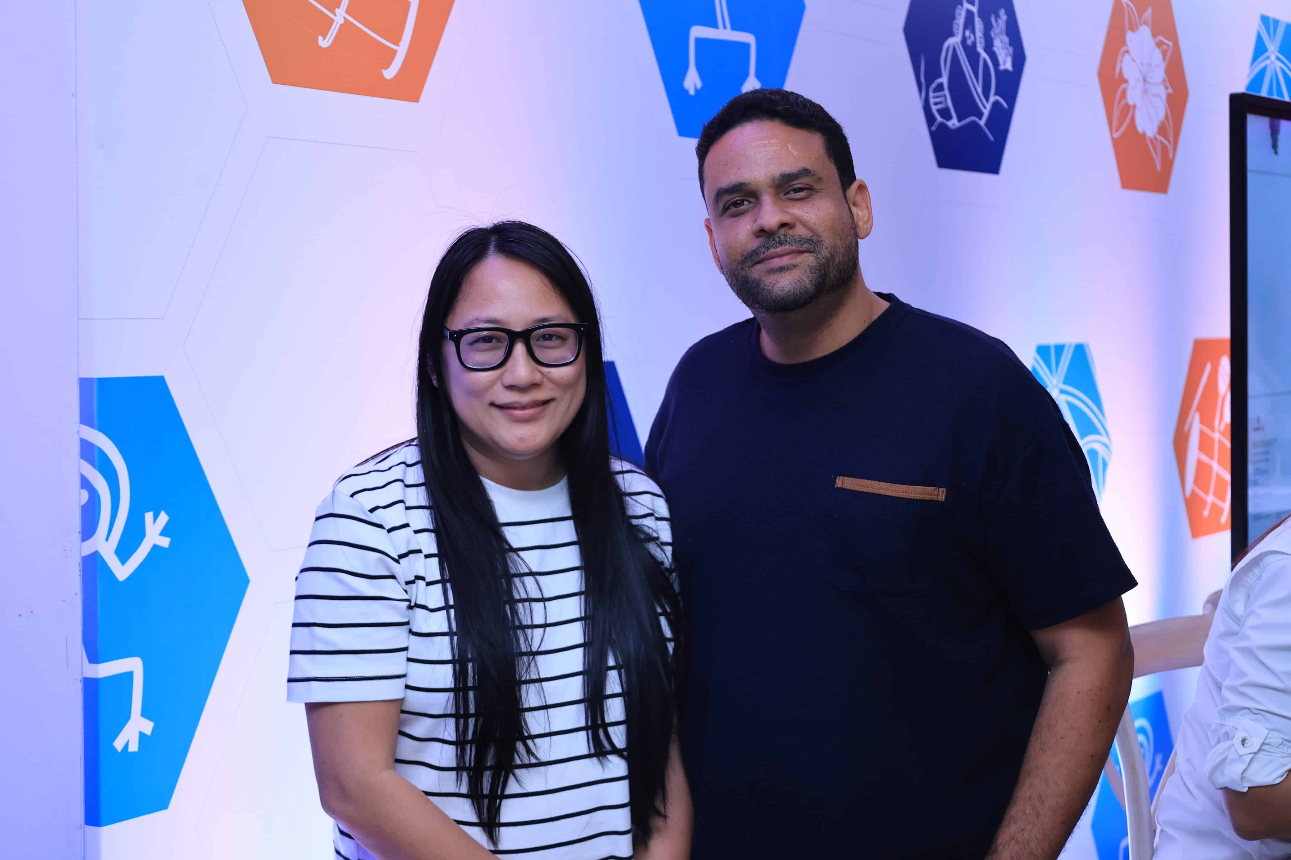 Ching Ling Ho y Elvin Díaz.
