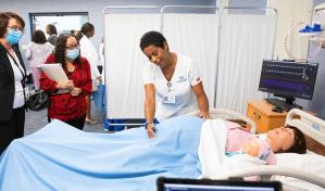 Dominicana de Cleveland Clinic persiguió su sueño de ser enfermera