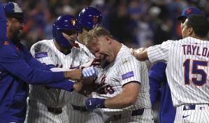 Alonso impulsa victoria 4-3 de los Mets ante Piratas a pesar de gran labor de Skenes; Soto de 4-1