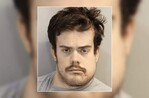 Hijo de una policía comparece por el tiroteo que dejó dos muertos en universidad de Florida Hijo de una policía comparece por el tiroteo que dejó dos muertos en universidad de Florida