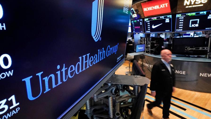 El jefe de UnitedHealth Group renuncia y la firma suspende sus previsiones para 2025 El jefe de UnitedHealth Group renuncia y la firma suspende sus previsiones para 2025