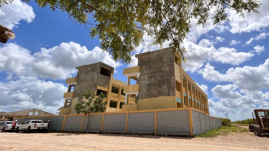 Infraestructura Escolar comienza reconstrucción de 1,100 planteles Infraestructura Escolar comienza reconstrucción de 1,100 planteles
