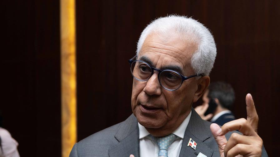 El apagón general se lleva a Martín Robles, administrador de la ETED; Abinader lo sustituye El apagón general se lleva a Martín Robles, administrador de la ETED; Abinader lo sustituye