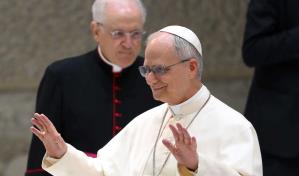 León XIV ofrece al Vaticano como espacio para negociar la paz y llama a silenciar las armas