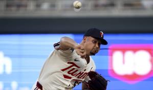 Jhoan Durán salva su octavo partido en igual cantidad de oportunidades, Mellizos ganan primer juego