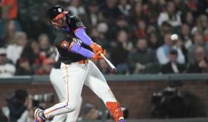 VIDEO | Willy Adames aporta un jonrón de dos carreras a la victoría de los Gigantes sobre los Dbacls