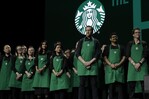 M&aacute;s de 1,000 baristas de Starbucks, en huelga contra nuevo c&oacute;digo de vestimenta