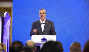 Luis Abinader encabeza hoy la reunión con expresidentes por el tema haitiano