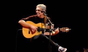 Pedro Guerra recuerda la primera vez que tocó en Santo Domingo