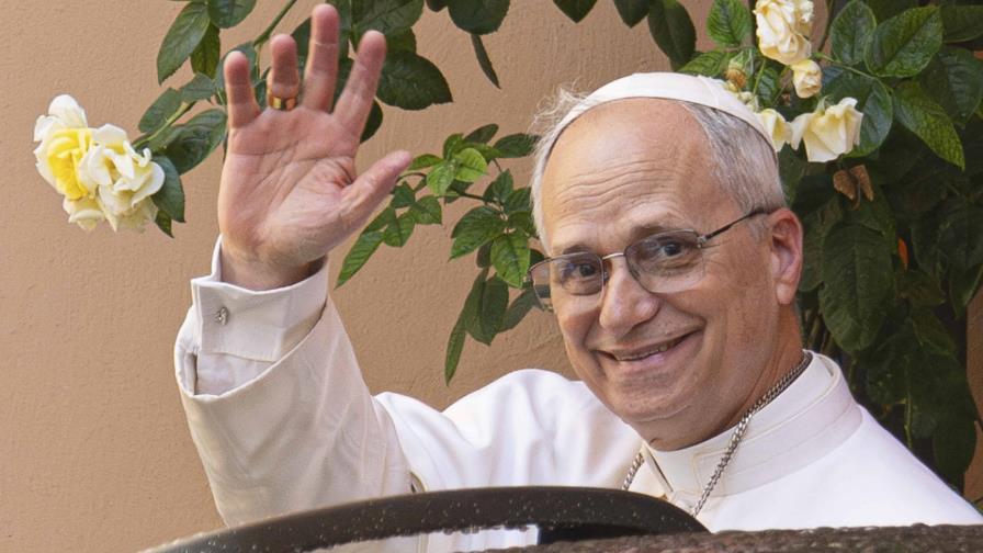 León XIV promete esforzarse por la paz en regiones donde se persigue a los cristianos León XIV promete esforzarse por la paz en regiones donde se persigue a los cristianos