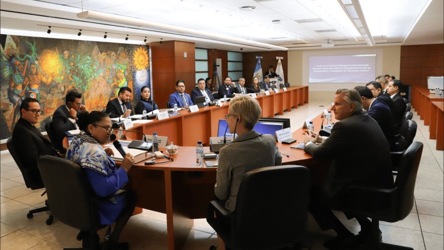 La Fiscal Consuelo Porras, a la defensiva ante visita de relatora especial de la ONU La Fiscal Consuelo Porras, a la defensiva ante visita de relatora especial de la ONU