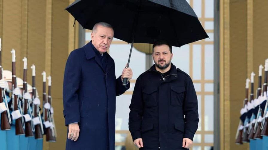 Incertidumbre sobre si Putin y Trump irán a negociación con Zelenski en Turquía Incertidumbre sobre si Putin y Trump irán a negociación con Zelenski en Turquía