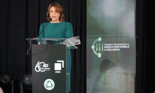 Rosanna Ruiz destaca compromiso de la banca dominicana con la sostenibilidad e inclusión financiera