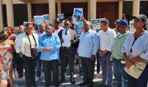 102 personas se querellan contra presuntos implicados en desalojos en Mata Mosquito