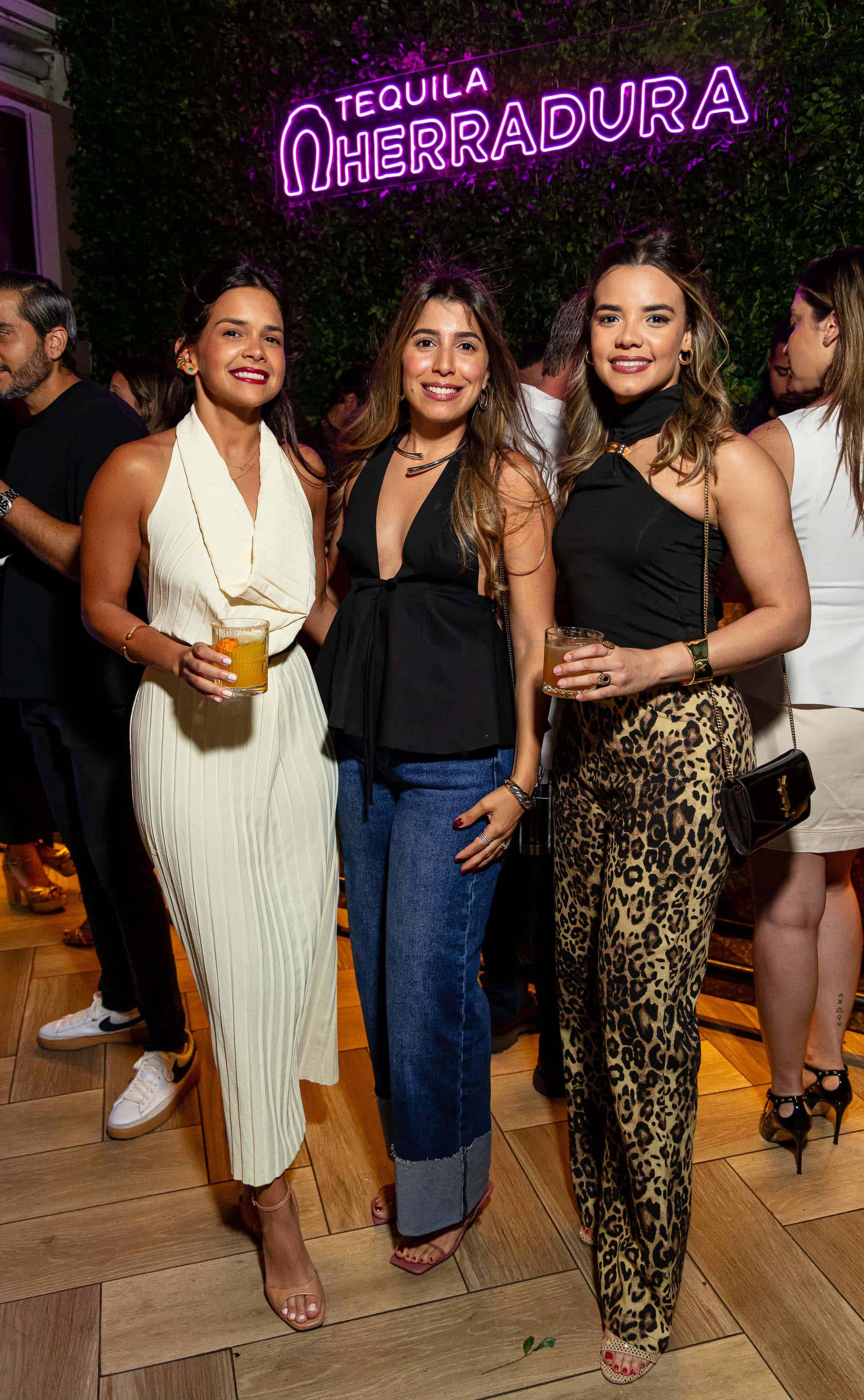 Ivette Rodríguez, Sabrina Rodríguez und María Cristina del Castillo.
