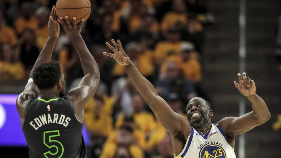 Draymond Green se acerca al millón de dólares en multas por la NBA Draymond Green se acerca al millón de dólares en multas por la NBA