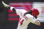 Elly de la Cruz conecta cuadrangular y los Rojos vencen a los Medias Blancas