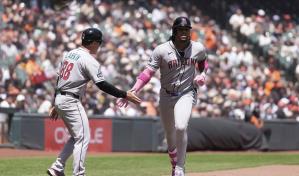 Marte pega dos jonrones y Suárez añade uno más en triunfo de Diamondbacks 8-7 sobre Gigantes